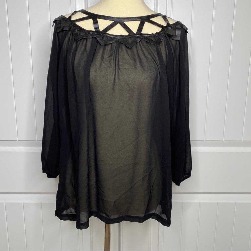 Umgee USA NWT goth style the Vegan top sz large